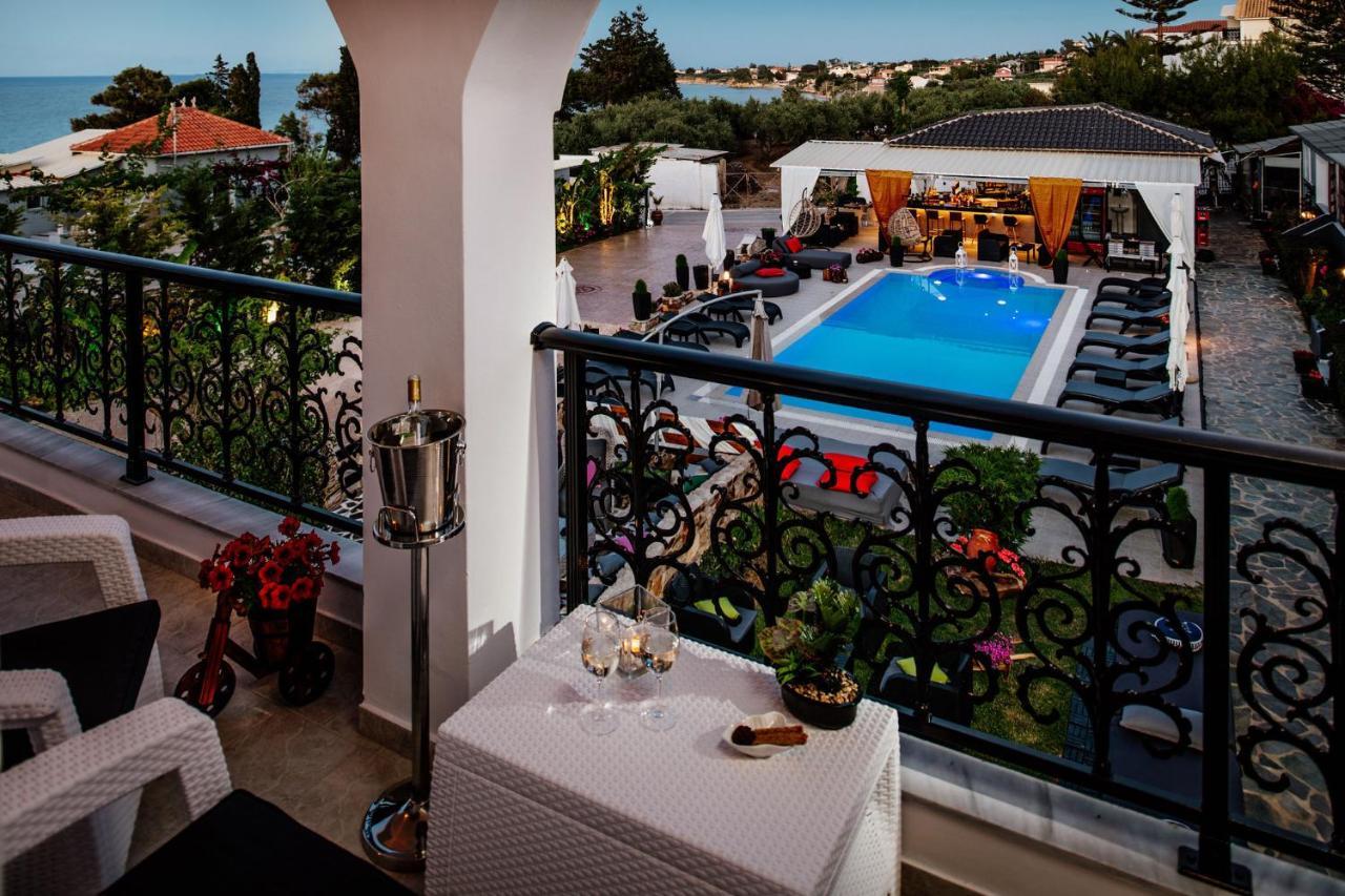 Villa Corali Apartments Sea Breath & Pool Amoudi Exterior photo