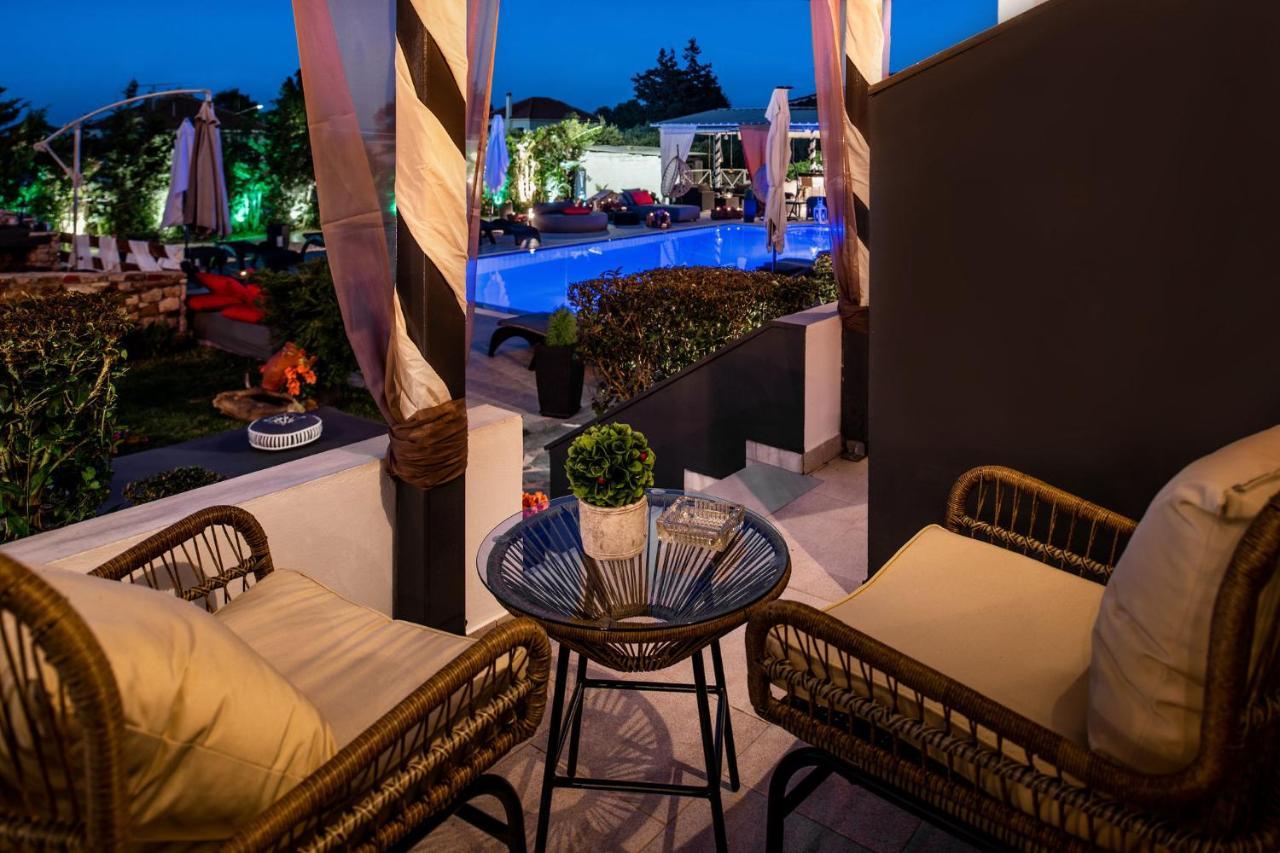Villa Corali Apartments Sea Breath & Pool Amoudi Exterior photo