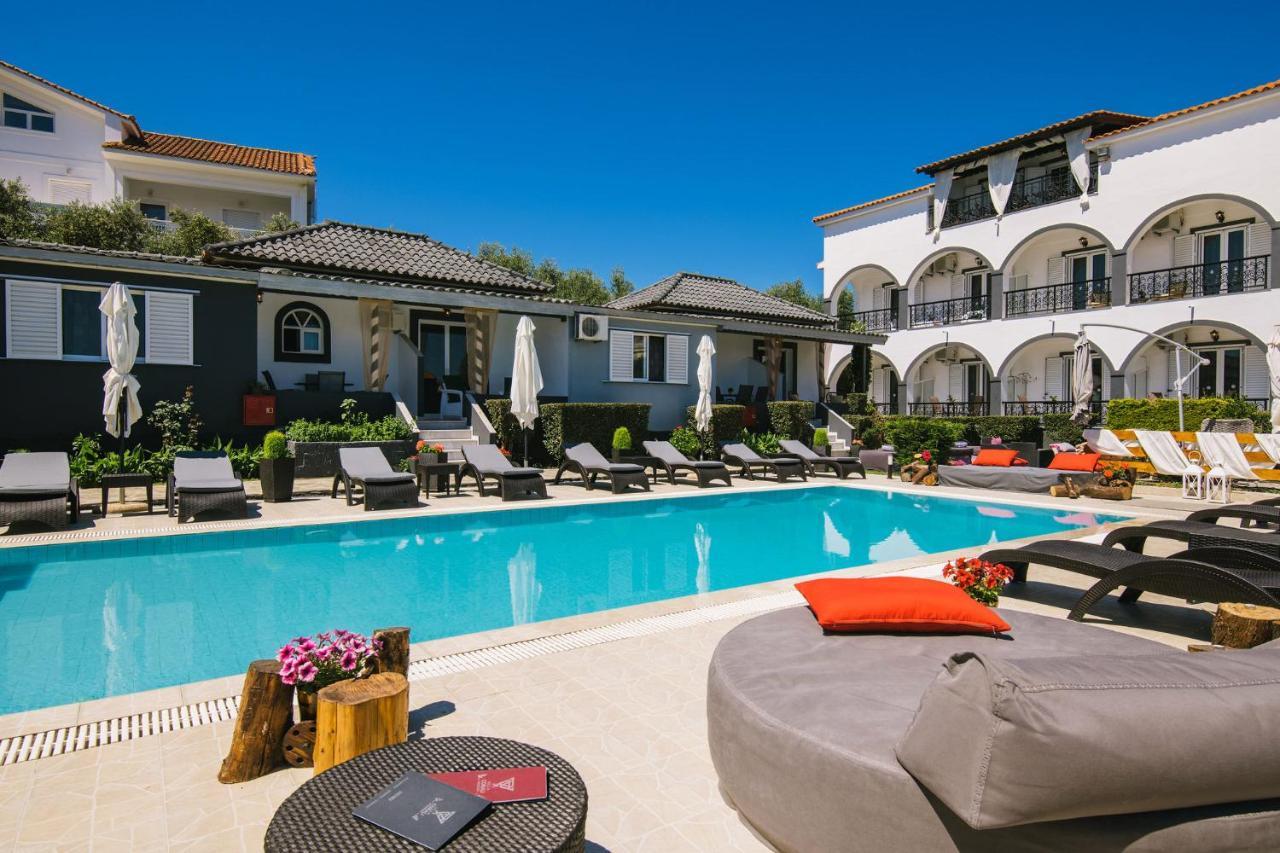 Villa Corali Apartments Sea Breath & Pool Amoudi Exterior photo