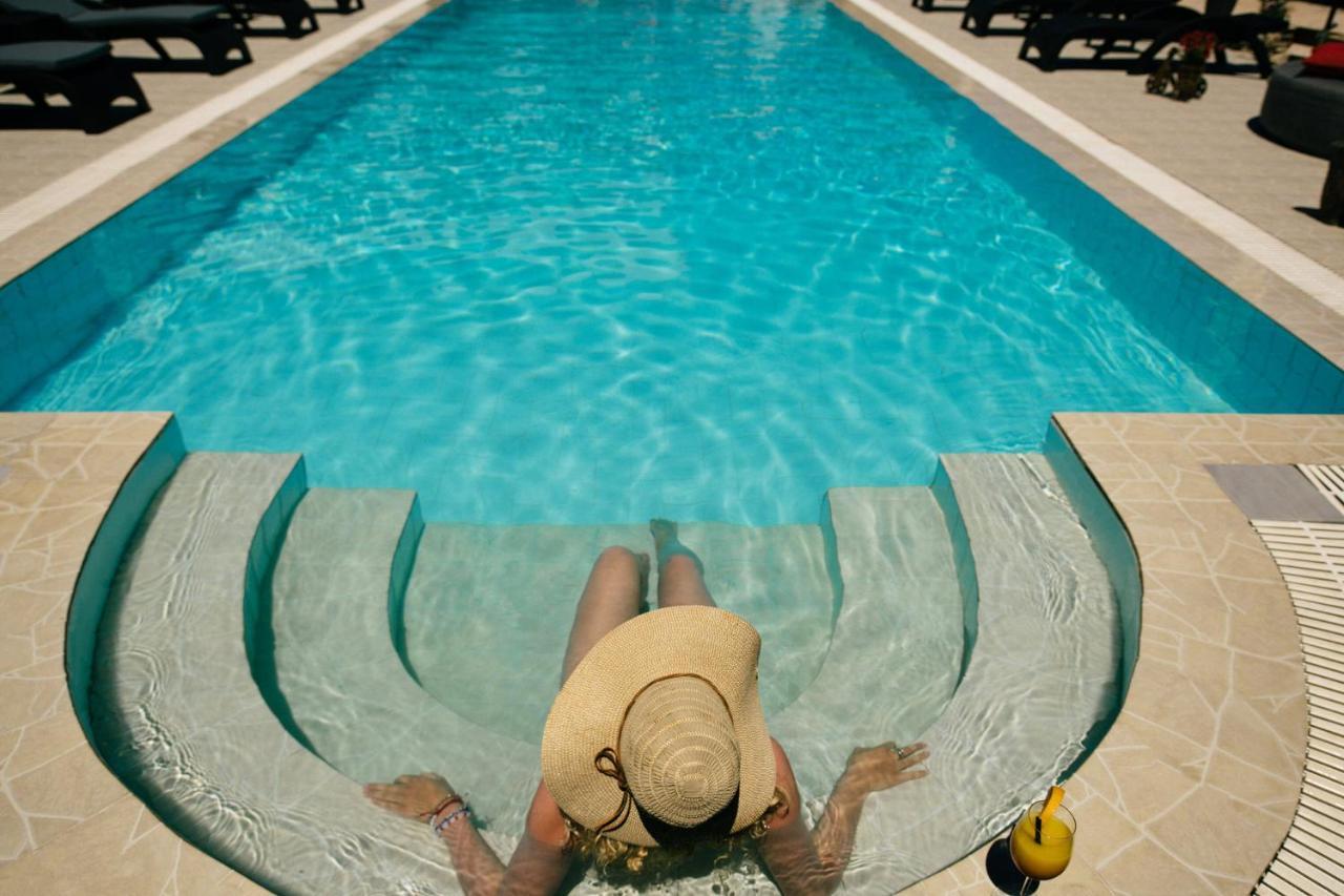 Villa Corali Apartments Sea Breath & Pool Amoudi Exterior photo